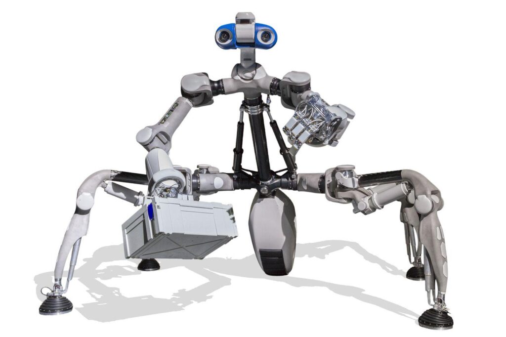 Innovation and robotics drive record turnout at Canton Fair – Macao News