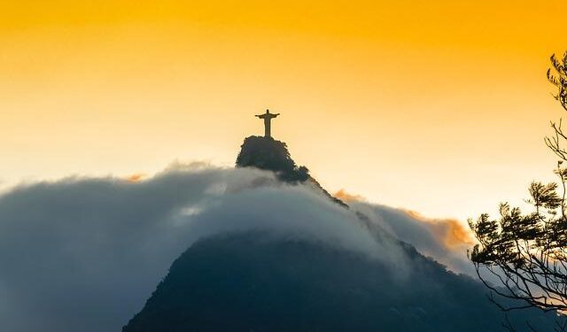 Brazil central bank keeps rates steady, signaling extended hold – Reuters