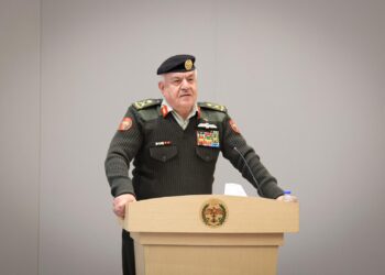 Jordanian army chief, US counterpart discuss military cooperation in Amman – arabnews.jp