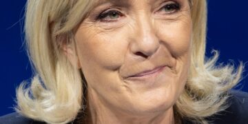 For first time ever, French parliament backs text pushed by Le Pen’s far right – politico.eu