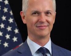 Consul General Jeremy Cornforth – U.S. Embassy & Consulates in Australia (.gov)