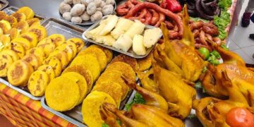 Colombian Street Food: 25 Must-Try Dishes – Will Fly for Food
