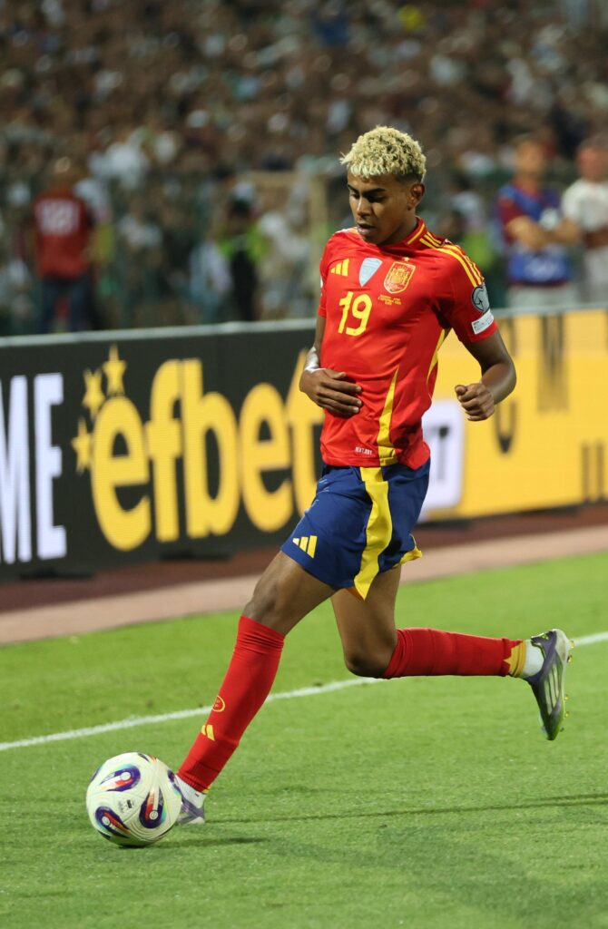 Yamal becomes youngest player to make FIFPRO’s team of the year, Donnarumma gets most votes – Alton Telegraph