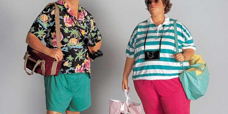 American Tourists Arrested in St. Petersburg for Dancing Near FSB Building – The Moscow Times