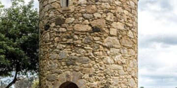 Worker dies after medieval tower collapses in Rome – The New Daily
