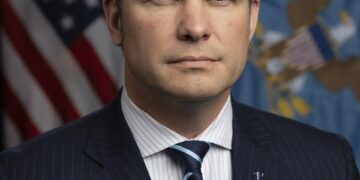 Hegseth in Vietnam to strengthen defense ties and reassure a cautious partner – Oskaloosa Herald