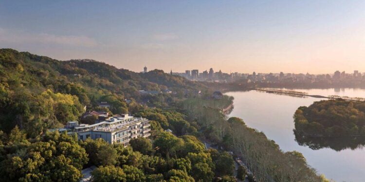 The Silk Lakehouse, Shangri-La Hangzhou, China – e-architect