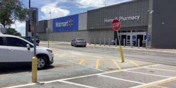 Walmart’s Mexico unit posts 9% drop in Q3 profit, below forecasts – Reuters