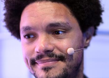 Trevor Noah Calls Out Hypocrisy Over Riyadh Comedy Festival Controversy – TheWrap
