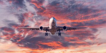 800 flights delayed at Delhi airport due to tech snag; ops to resume soon – India Today