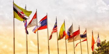 𝗢𝗳𝗳𝗶𝗰𝗶𝗮𝗹 𝗹𝗼𝗴𝗼 𝗳𝗼𝗿 #𝗔𝗦𝗘𝗔𝗡𝟮𝟬𝟮𝟲 LOOK: The official logo of Philippines’ chairship of ASEAN 2026 was unveiled tonight, Nov. 14, at the national launching of the country’s hosting of 48th and 49th ASEAN Summits, in Foro De Intramuros, Manila. The e – facebook.