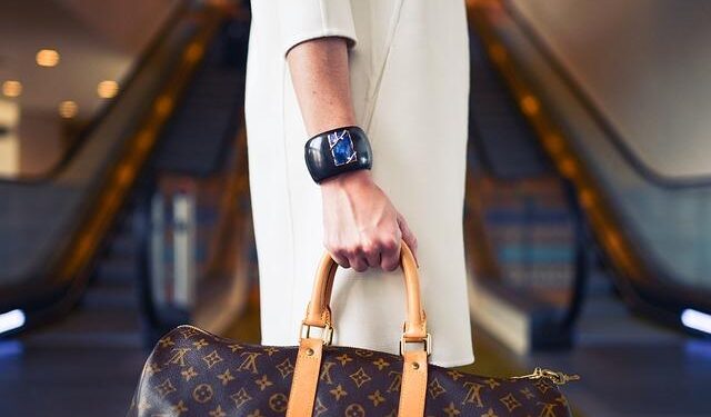 Louis Vuitton opens first beauty store in Nanjing, China – Dao Insights