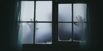 India says Delhi blast was ‘terror incident’, sources cite possible link with Kashmir arrests – Reuters