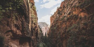 Autumn scenery of scenic spot near Wuxia Gorge in China’s Chongqing – Xinhua