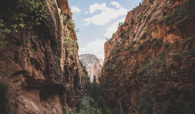 Autumn scenery of scenic spot near Wuxia Gorge in China’s Chongqing – Xinhua