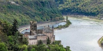 Katz rules out peace with Damascus, cites alleged Houthi activity in Syria – Middle East Monitor