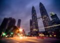 Kuala Lumpur Comes To Life At Night – Live and Let’s Fly