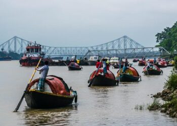 Kolkata: BJP MLA Suvendu Adhikari, others participate in procession for unity among Hindus – Deccan Herald