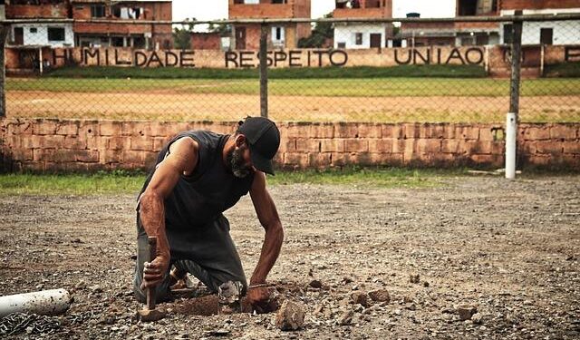 Brazilian favela ‘shack’ wins ‘house of the year’ award – Al Jazeera