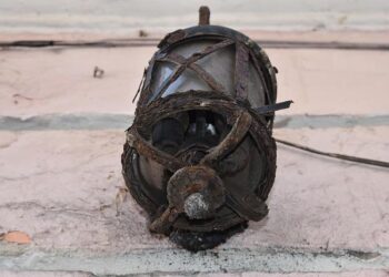 News – Submerged Blocks of Alexandria’s Ancient Lighthouse Lifted from Seafloor – Archaeology Magazine