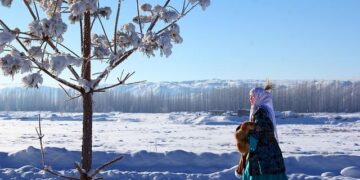 Kazakh Envoy, Haqqani Discuss Border Security & Trade In Kabul – افغانستان اینترنشنال