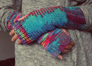 Women in NE China’s Jilin find flexible employment through handicrafts – People’s Daily Online