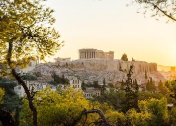 Kwankwaso ya fara nazari, da yiwuwar ya hade da Atiku da Peter Obi a ADC – Legit News