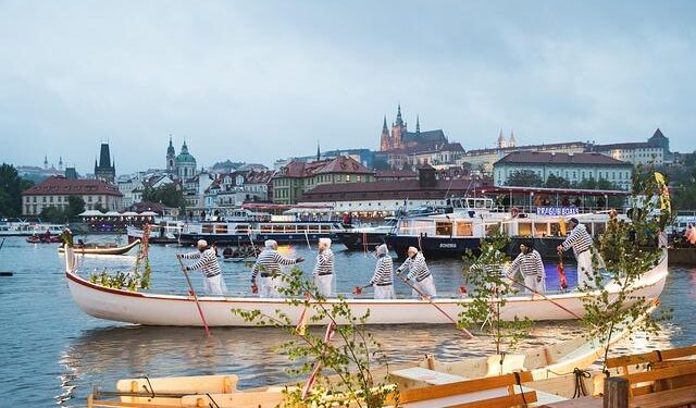 Foreign friends’ dragon boat experience in Foshan’s Nanhai – Guangdong News