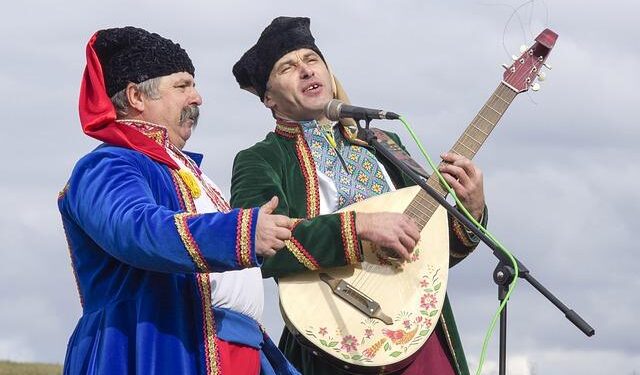 Ukrainian Music at Sorbonne Abu Dhabi: Yevhen Khmara & Odara – Odessa Journal