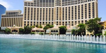 Las Vegas Struggles with Twenty Percent Fewer Canadian Visitors in 2026 as Airline Reductions and Rising Costs Affect Travel from Toronto, Montreal, and Vancouver – Here’s What to Know About the New Challenges Facing U.S. Travel – Travel And Tour World