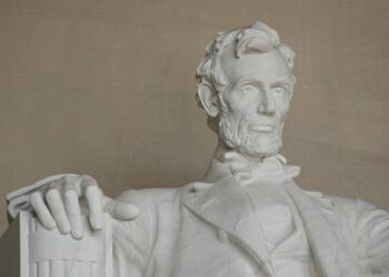 Bill that could reduce Brazilian ex-President Jair Bolsonaro’s prison time advances in Congress – Los Angeles Times