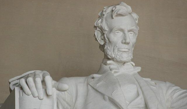 Bill that could reduce Brazilian ex-President Jair Bolsonaro’s prison time advances in Congress – Los Angeles Times