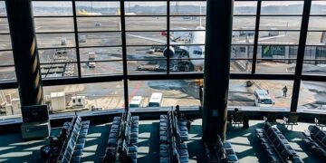 Troubles In Tokyo & Nuuk Hit Stocks & Bonds – Yardeni QuickTakes