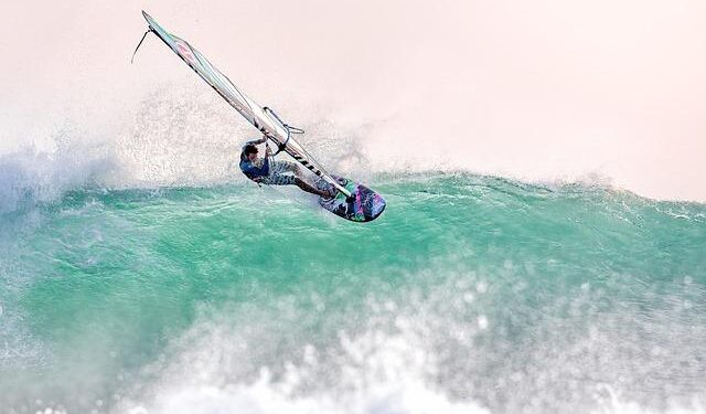 West Java Tops Indonesia’s Digital Scam Complaints, OJK Says – jakartaglobe.id