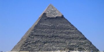 Archaeologists Recover Remnants of a Long-Lost Ancient Wonder – Artnet News