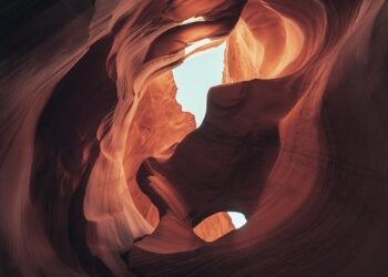 35-year-old American moved to China, pays $278 a month in rent for a 3-bedroom apartment—take a look inside – CNBC