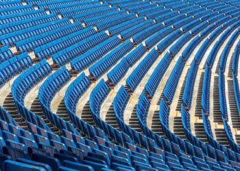 Late-night Madrid–Barcelona high-speed trains cut as Adif orders extra safety inspections – VisaHQ