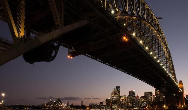 The stage is set for Shantou Teochew Opera in a cultural bridging spectacular to mark 50 years of bilateral ties between Thailand and China CP Group, ThaiBev, FTI and TCC present an operatic extravaganza at ICONSIAM showcasing China’s rich cultural her –