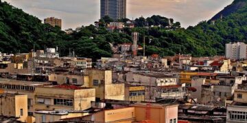 Rio’s favelas become hot tourist destinations – The Columbian