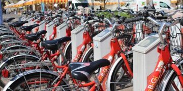 Sustainable transport strategies and their implementation barriers in Addis Ababa, Ethiopia – Frontiers