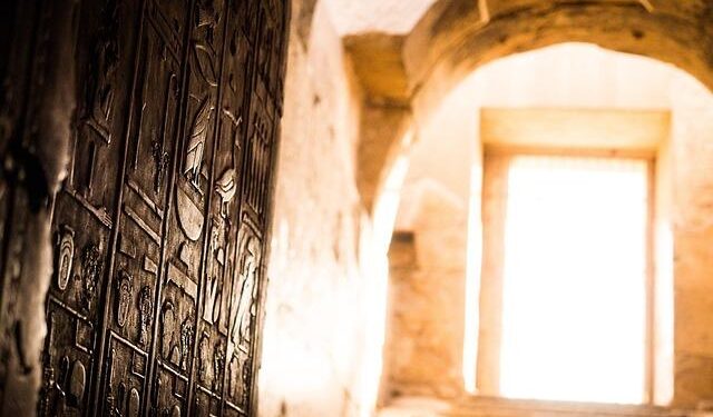 Ancient Egyptian pleasure boat found off Alexandria proves ancient historian right – Egypt Independent