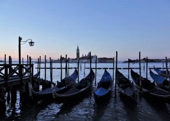 Decades of memories swept away: Thousands lose homes as ‘Venice of Nigeria’ is demolished – Reuters