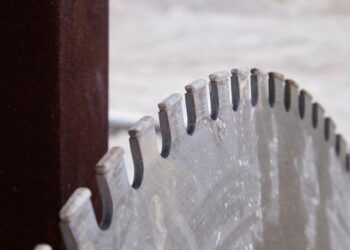 AP PHOTOS: Decades-old diamond industry in India’s Surat faces an uncertain future – The Independent