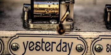 That Time Paul McCartney Got Mugged, Stoned, Hospitalized, and Inspired in Lagos, Nigeria – GQ