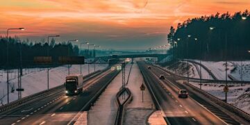 Footage shows highway swallowed by gas cloud after Chile truck explosion — watch – The Times of India