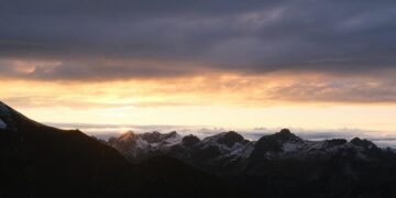 EU’s week of African summitry ends with slim pickings in Luanda – EUobserver