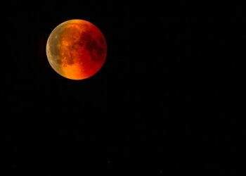 Where And How To Watch The Lunar Eclipse In Singapore In 2026? – AugustMan Singapore
