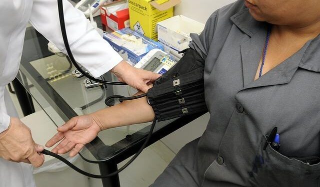 A probabilistic assessment of dietary heavy metal exposure and its temporal trends in Chongqing China from 2012 to 2022 – Nature