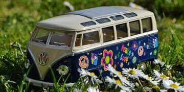 Pvt bus operators call off strike – The Times of India