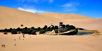 The Lagosian Oasis: What It’s Really Like to Surf in Lagos, Nigeria – SURFER Magazine